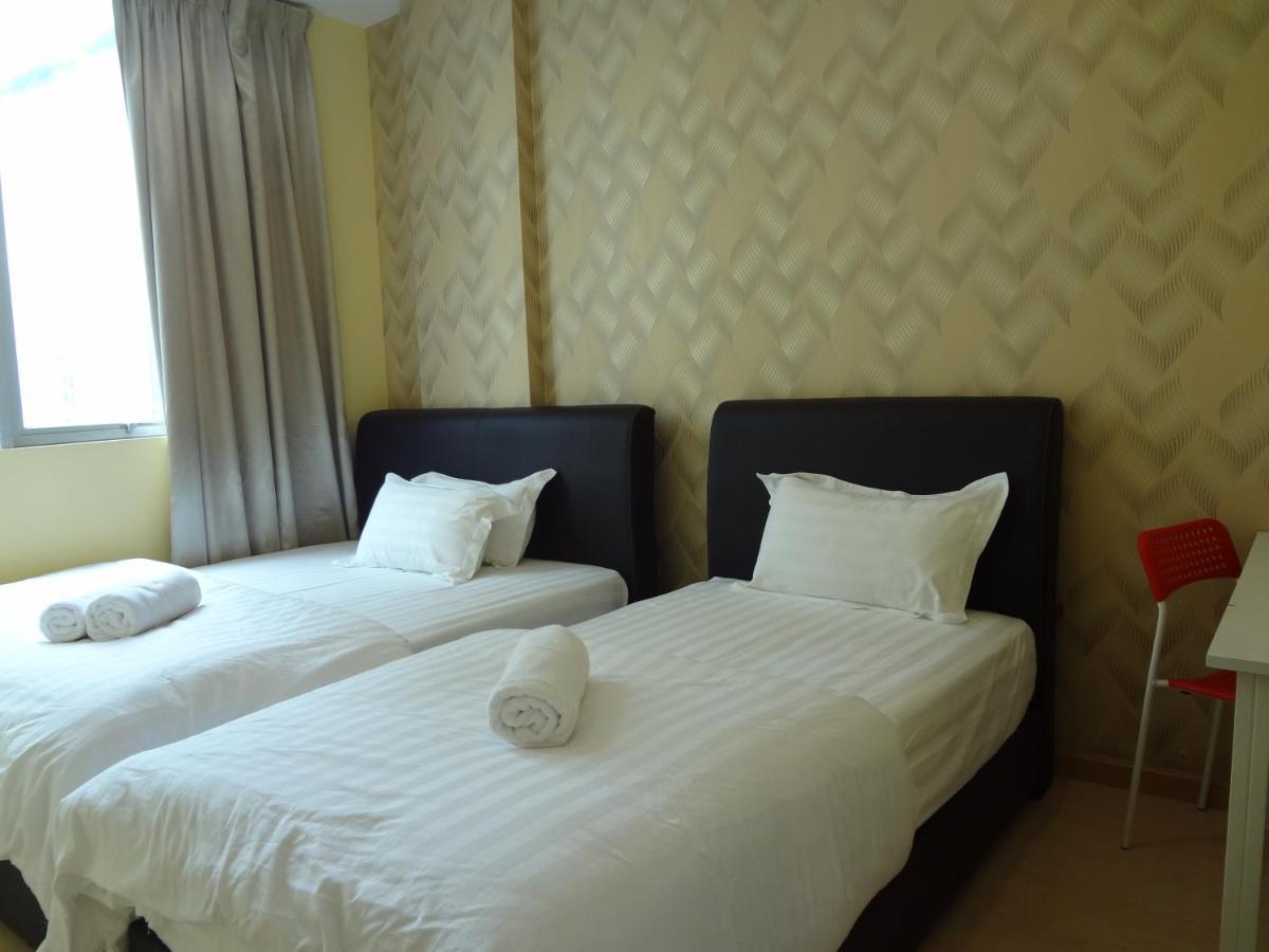 Hotel Comma 2*