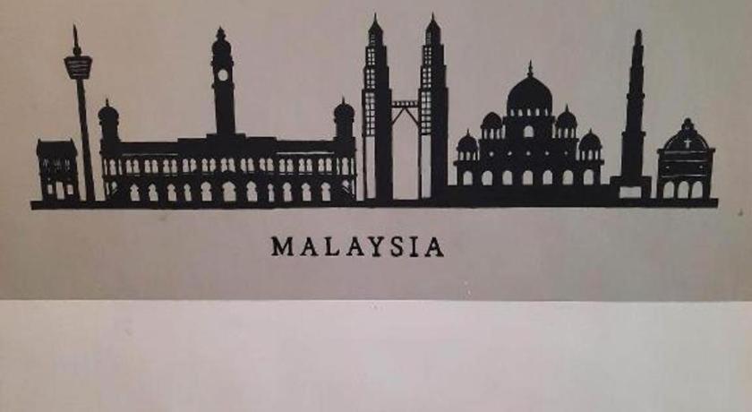 Comma Hotel Bandar Saujana Putra